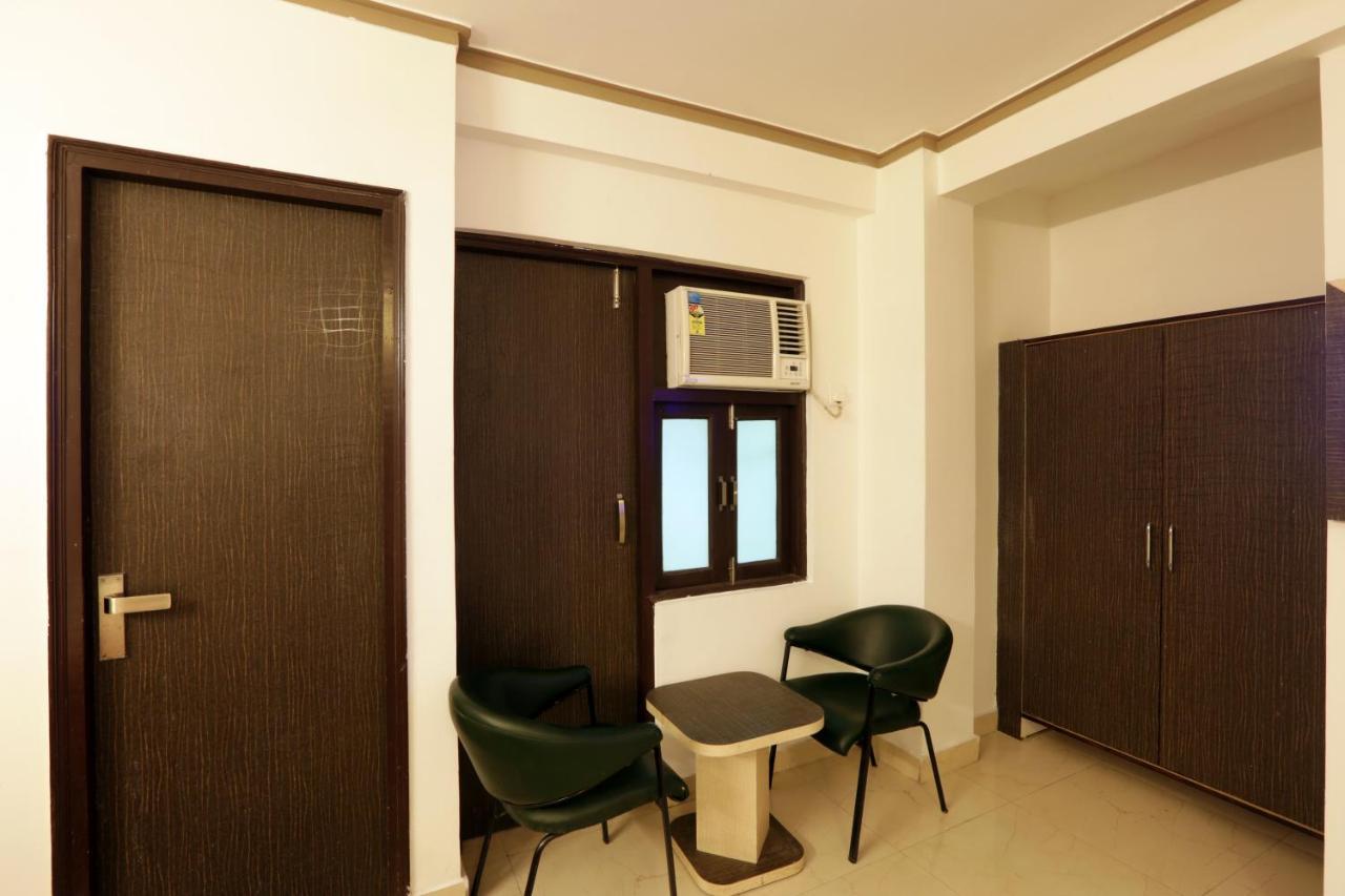 Hotel The Ocean Near Igi Airport 뉴델리 외부 사진