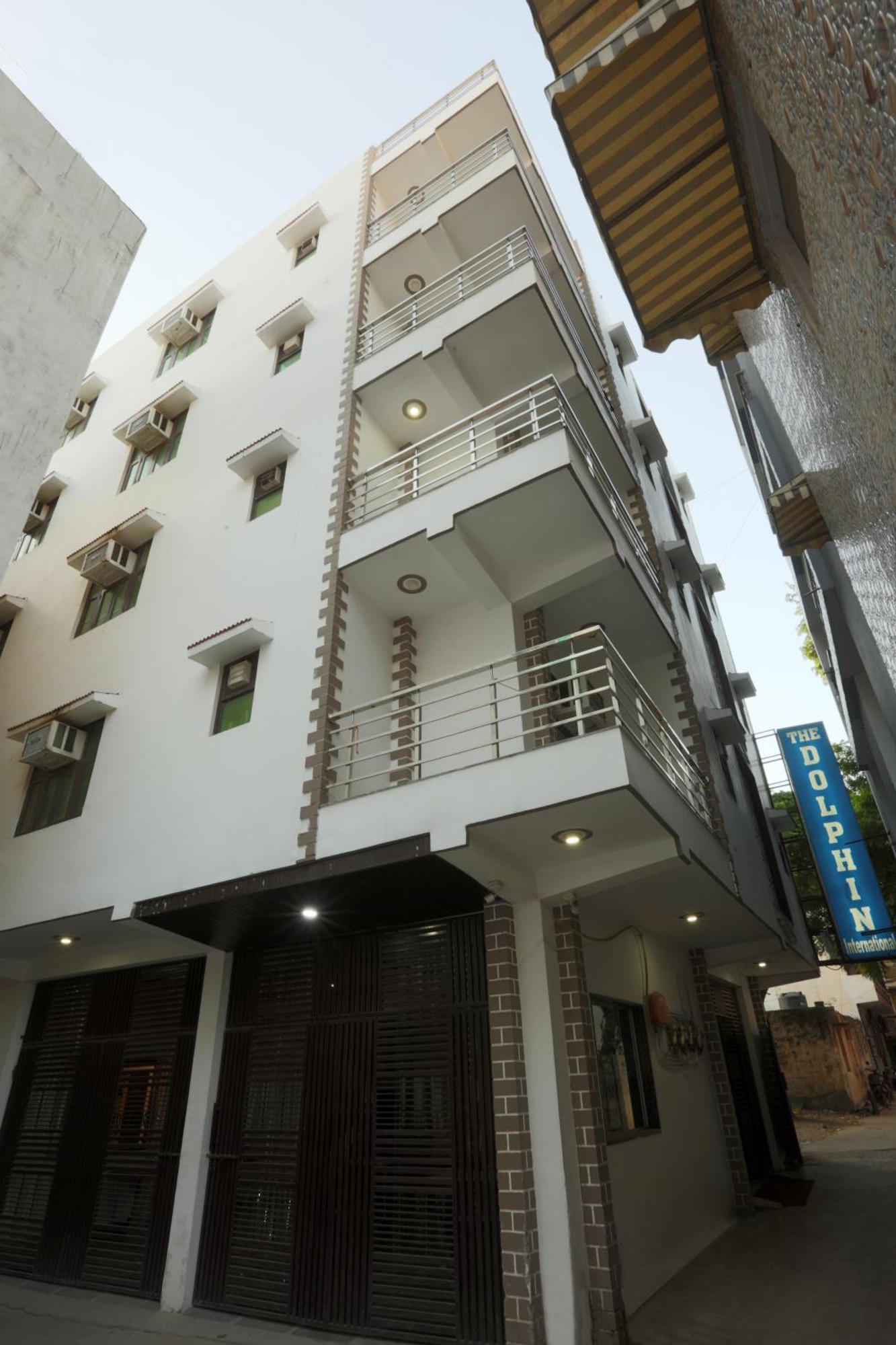 Hotel The Ocean Near Igi Airport 뉴델리 외부 사진