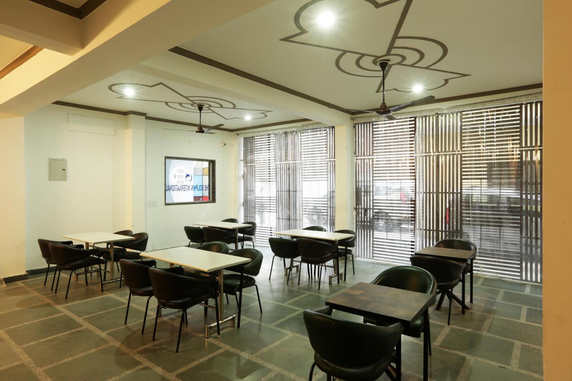 Hotel The Ocean Near Igi Airport 뉴델리 외부 사진